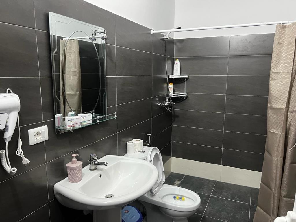 Kristian Apartments 베라트 외부 사진