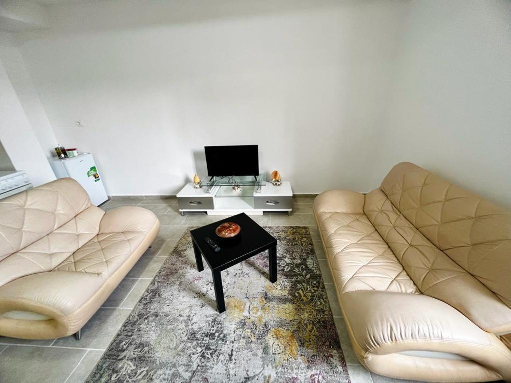 Kristian Apartments 베라트 외부 사진